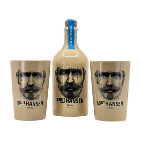 Knut Hansen Dry gin fa díszdobozban 2 pohárral (0,5L / 42%) Knut Hansen Dry gin fa díszdobozban 2 pohárral (0,5L / 42%)