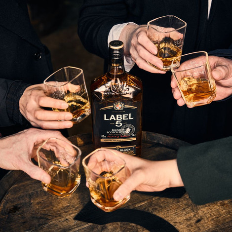Label 5 Classic Blended whisky DRS (0,5L / 40%) Label 5 Classic Blended whisky DRS (0,5L / 40%)