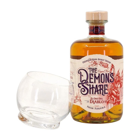 The Demons Share 3 éves rum díszdobozban 1 üvegpohárral DRS (0,7L / 40%) The Demons Share 3 éves rum díszdobozban 1 üvegpohárral DRS (0,7L / 40%)