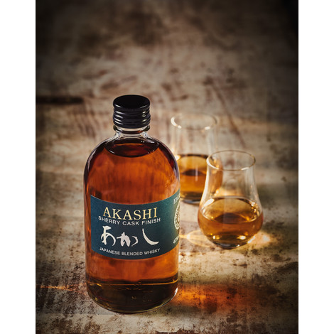 Akashi Blended Sherry Cask Finish whisky DRS (0,5L / 40%) Akashi Blended Sherry Cask Finish whisky DRS (0,5L / 40%)